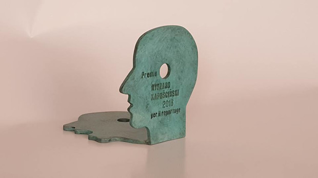 Statuetka Włoskiego Towarzystwa Geograficznego