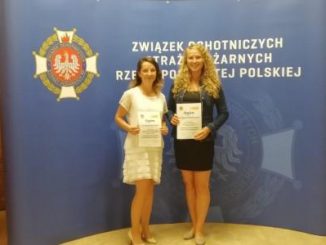 Monika Krasińska i Marta Dobrowolska nagrodzone w konkursie "Strażacy ochotnicy - nie tylko gaszą"