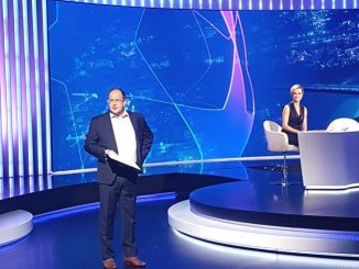 Marian Kmita prezentuje studio Polsat Sport Premieum