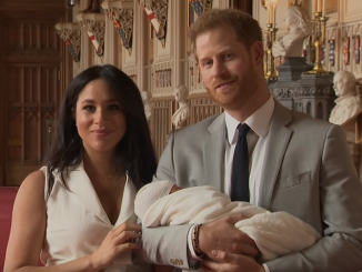 Księżna Meghan i książę Harry z dzieckiem