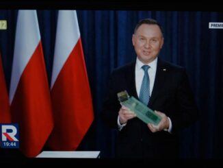 Andrzej Duda - Politykiem Roku TV Republika