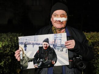 Fotoreporter Tomasz Gutry poszkodowany podczas Marszu Niepodległości w wyniku działań policji