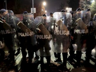 Apel powstał w reakcji na działania funkcjonariuszy policji, którzy w ostatnich miesiącach stosowali nieuzasadnioną przemoc w stosunku do reporterów relacjonujących przebieg zgromadzeń