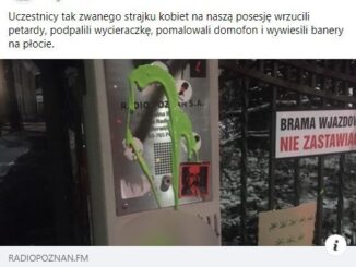 Ogrodzenie Radia Poznań pomalowane