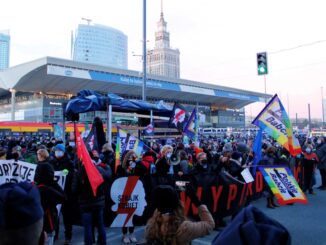 Protest na rondzie Czterdziestolatka w Warszawie