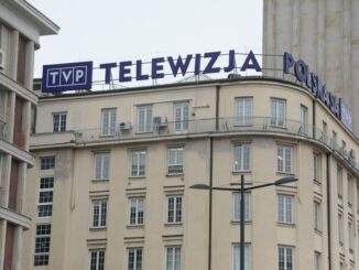 Krzysztof Nowina Konopka pracę w TVP rozpoczął po przejęciu władzy przez PiS