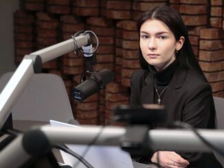 Studenci z Ukrainy współpracują z Radiem Kielce. Na zdjęciu: Daria Gumowska