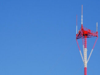 Niektóre starsze telewizory i dekodery nie odbierają telewizji w nowym standardzie DVB-T2/HEVC, na wymianę można otrzymać dofinansowanie