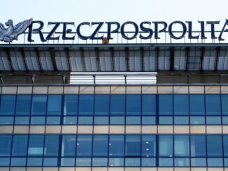 15 grudnia 2021 roku 40 proc. akcji w Gremi Media za 96,8 mln zł objął holenderski fundusz Pluralis BV. Spółka należy w części do funduszu Media Development Investment Fund (MDIF), wspieranego finansowo przez miliardera George’a Sorosa