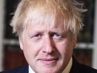 Boris Johnson ma ponad 20-letnie doświadczenie w pisaniu dla prasy, dla "The Spectator", a zwłaszcza dla "The Daily Telegraph"