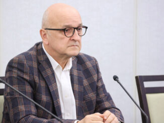 Prof. Kowalski został powołany do KRRiT głosami opozycyjnych senatorów. Zwrócił uwagę na kompetencje Rady, lecz ta udaje, że nie ma tematu