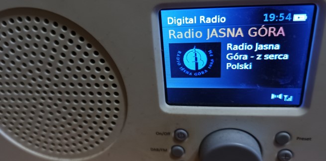 W skład MUX-u DABCOM wchodziło m.in. Radio Jasna Góra