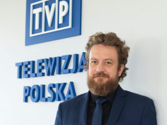 Prezes TVP Mateusz Matyszkowicz na spotkaniu z zespołem "Wiadomości" w połowie kwietnia miał zasygnalizować "zmianę radykalnej politycznie linii tego programu"