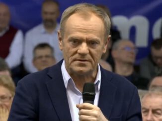 Donald Tusk na spotkaniu przedwyborczym