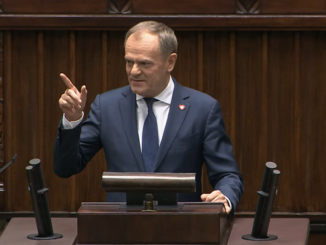 Donald Tusk podczas przemówienia na obradach sejmu w dniu 11 grudnia 2023 r.