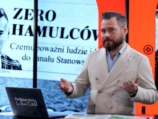 Stanowski pracuje dla swoich klientów, ile tylko może. Niczym radiowiec polonijny Joe, którego w filmie „Kochaj albo rzuć” grał Jan Pietrzak, w trakcie audycji odczytuje nazwy swoich sponsorów