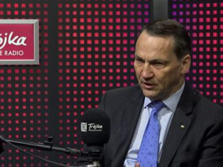 Minister spraw zagranicznych Radosław Sikorski w radiowej Trójce