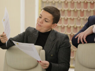 "Rząd musi chodzić na kompromisy" - powiedziała Marta Cienkowska